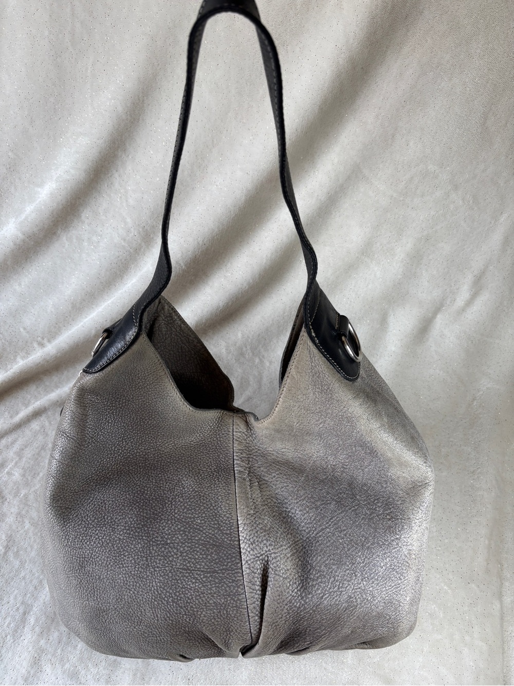 Roots Canada Genuine Leather Grey & Black Hobo Shoulder Bag Purse - Picture 3 of 12
